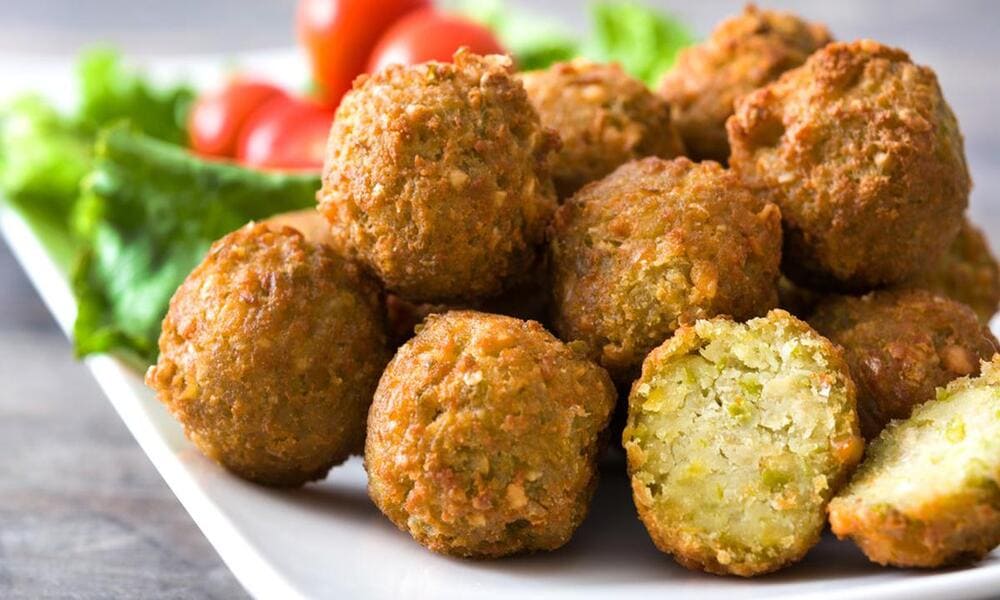 Falafel Hidangan Tradisional Timur Tengah Yang Populer