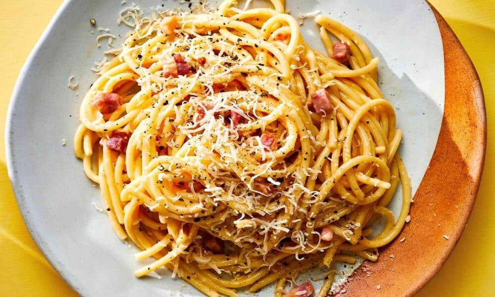 Pasta Carbonara Menu Klasik Italia Kesukaan Pekerja Kantoran