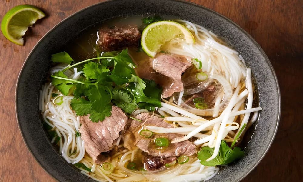 Pho Dari Vietnam Merupakan Kuliner Yang Menyegarkan